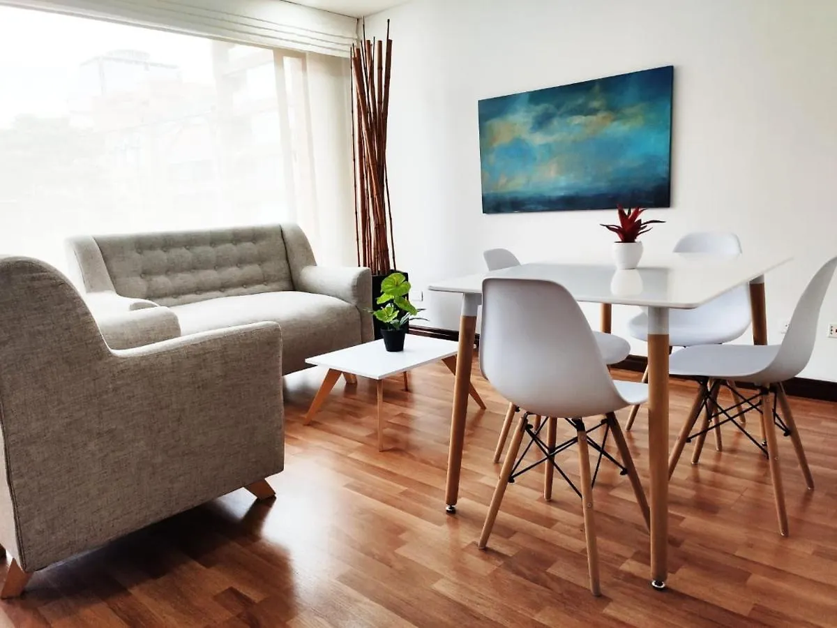 アパートホテル Cora 96 Street Apartments ボゴタ