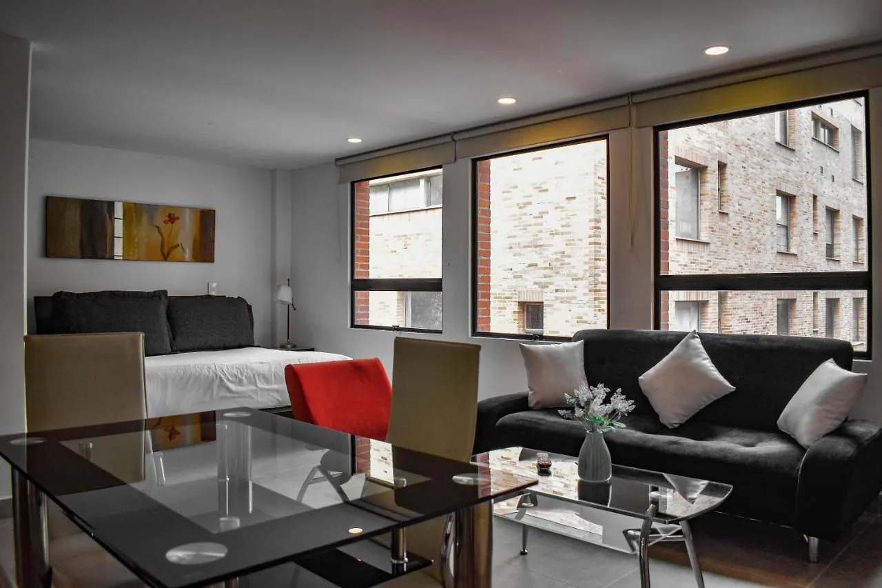 アパートホテル Cora 96 Street Apartments ボゴタ